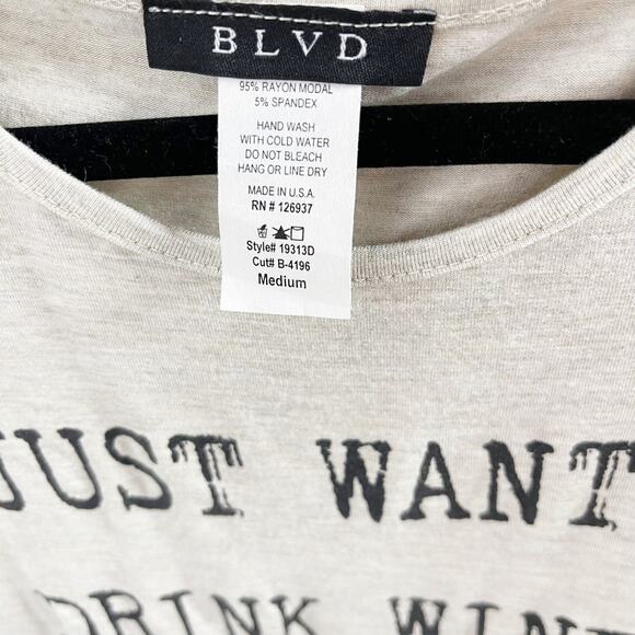 New BLVD Medium M Cream Drink Wine Save Animals Tee Modal Stretch Side Slit - Picture 8 of 8